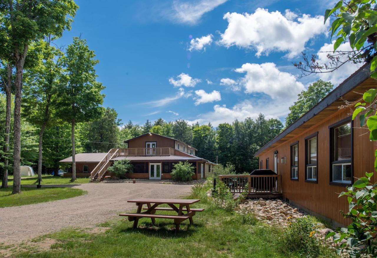 Madawaska Lodge-Cottage Экстерьер фото