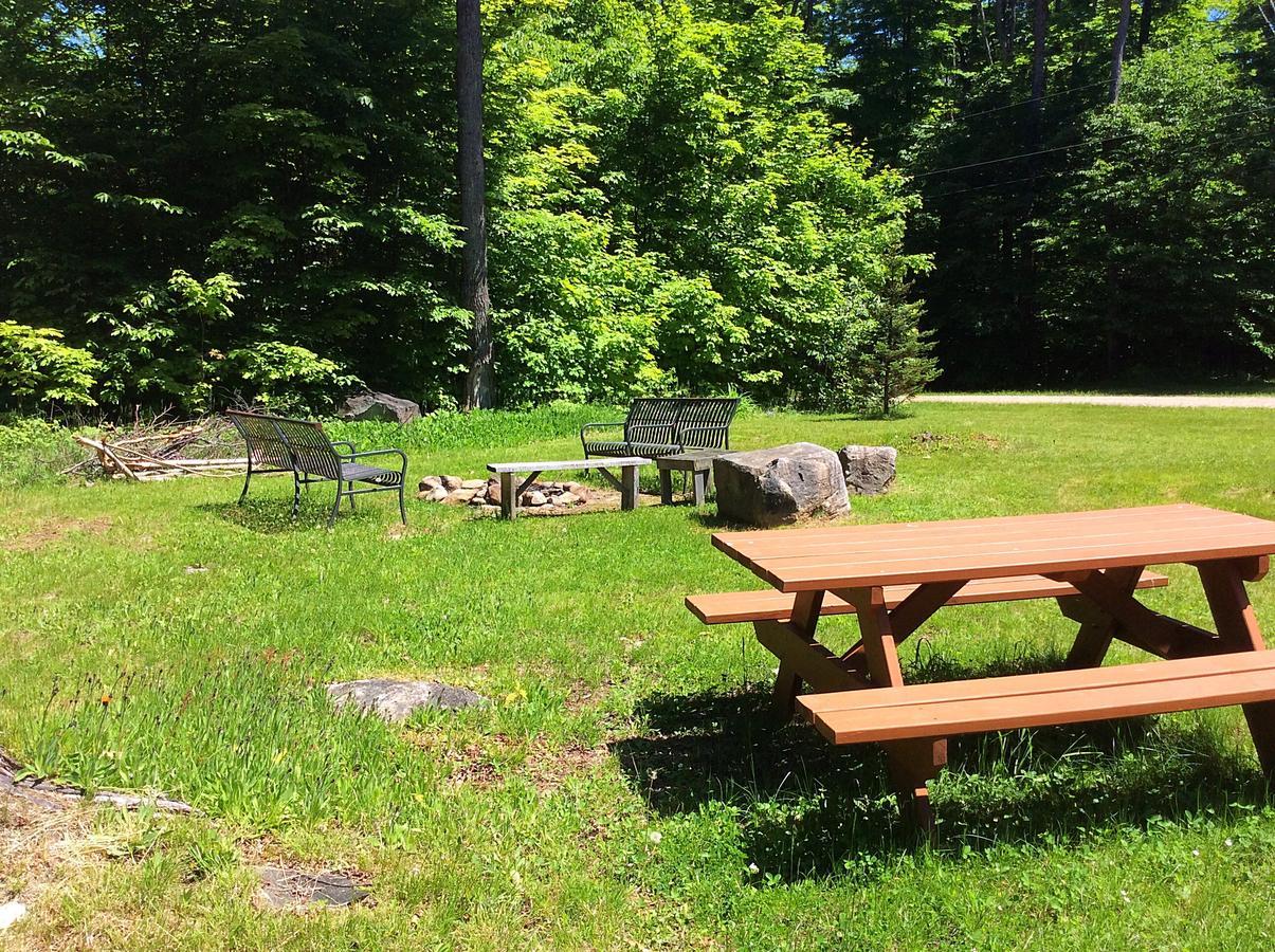Madawaska Lodge-Cottage Экстерьер фото